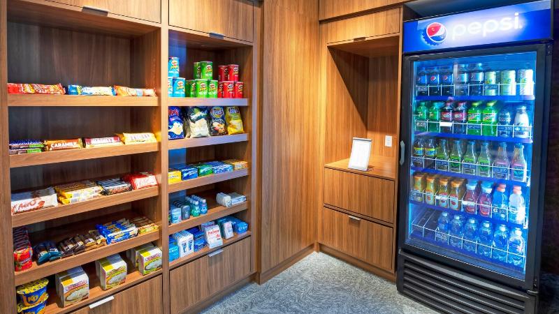 فندق Fairfield Inn & Suites By Marriott Ottawa Airport