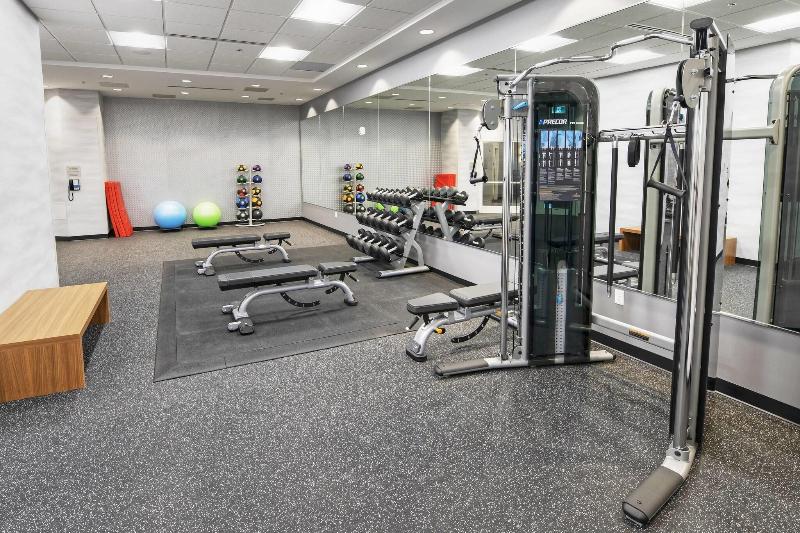 فندق Fairfield Inn & Suites By Marriott Ottawa Airport