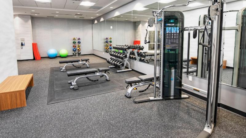 فندق Fairfield Inn & Suites By Marriott Ottawa Airport