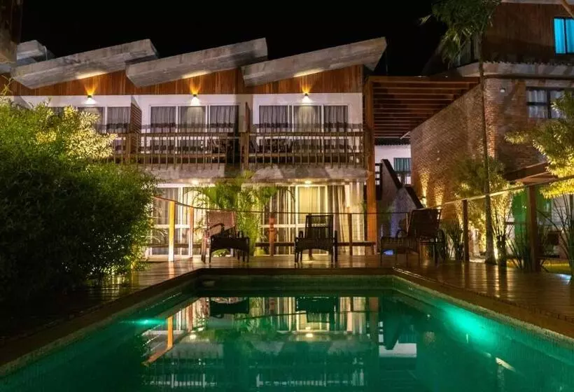 Hotelli Pousada Rosa Tropicalia