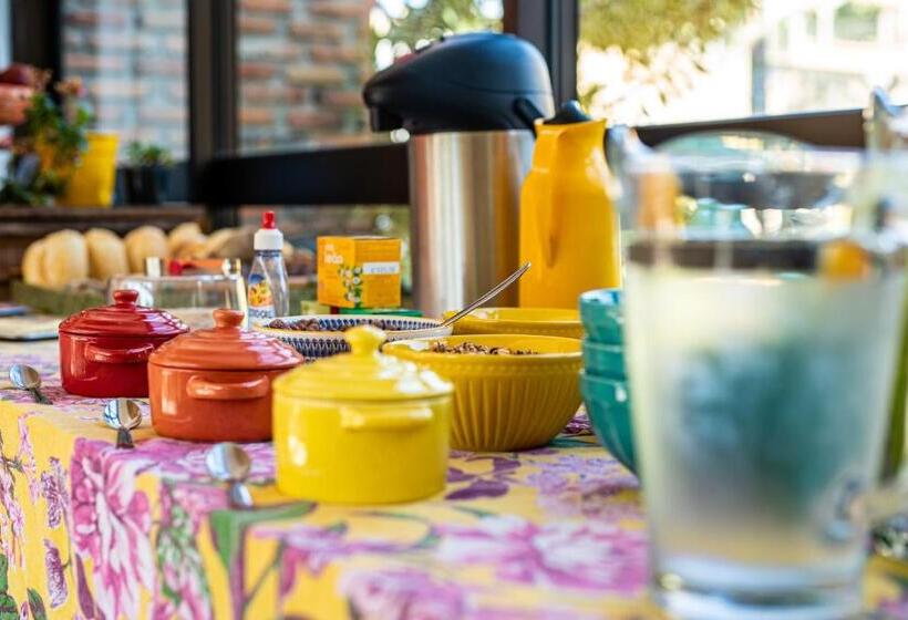 בית מלון כפרי Pousada Rosa Tropicalia