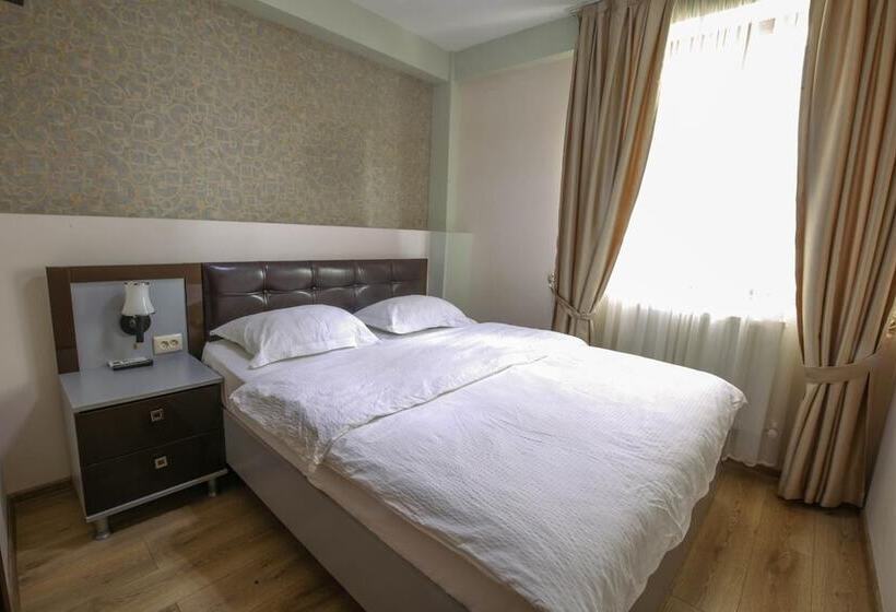 هتل The K Tbilisi