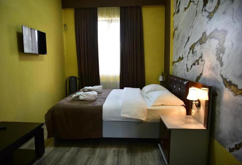 هتل The K Tbilisi