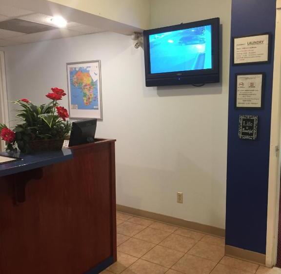 ホテル Travel Inn & Suites