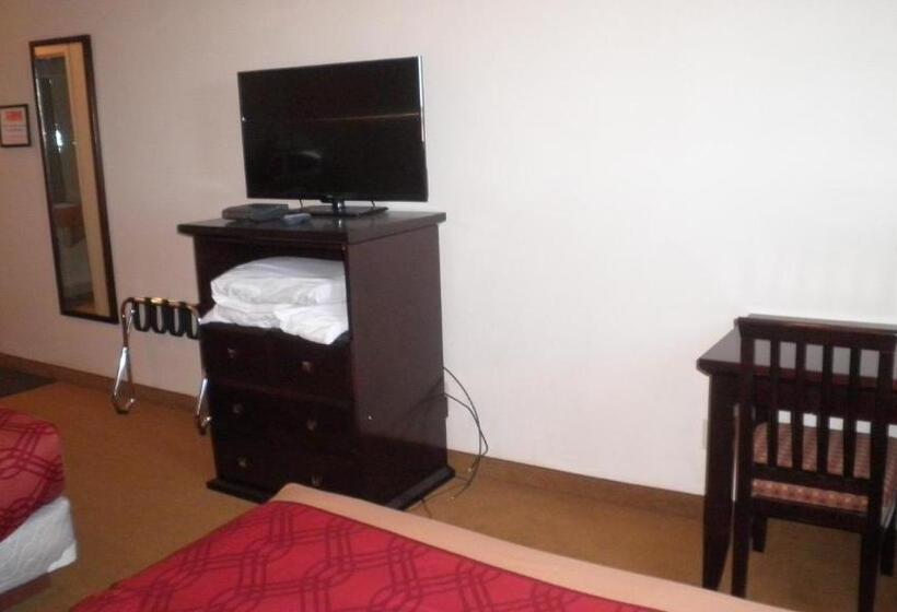 ホテル Travel Inn & Suites