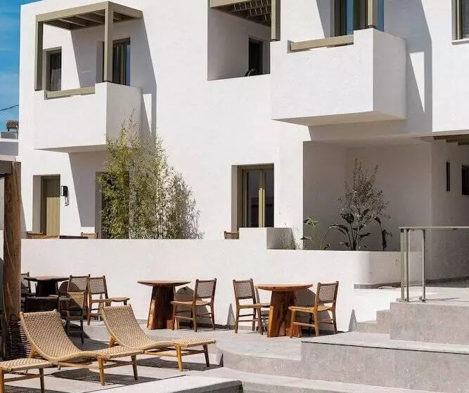 Hotelli Mazee Paros