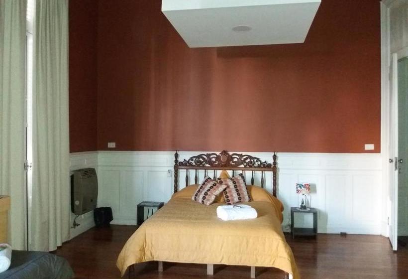 تختخواب و صبحانه Kalahat