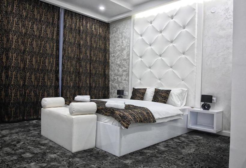 تختخواب و صبحانه Sunny Hill Garden