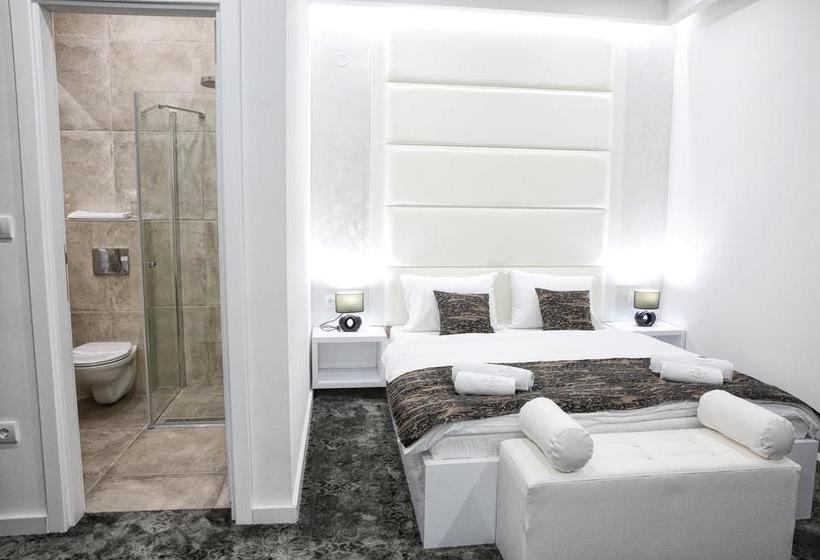 تختخواب و صبحانه Sunny Hill Garden