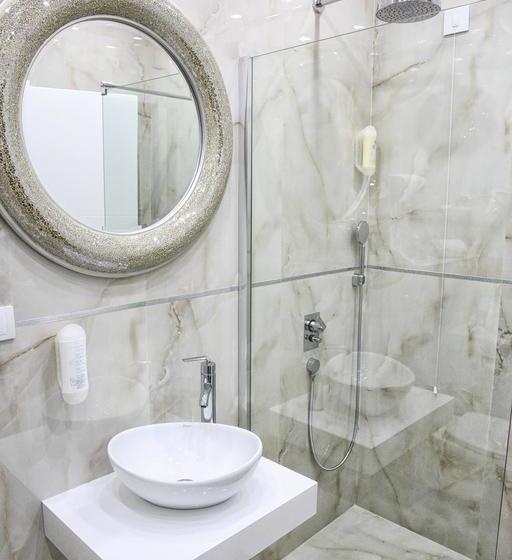 تختخواب و صبحانه Sunny Hill Garden