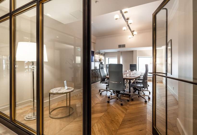 هتل Birks Montreal