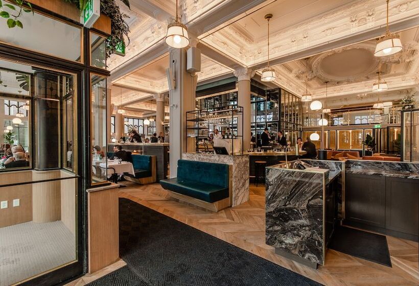 هتل Birks Montreal