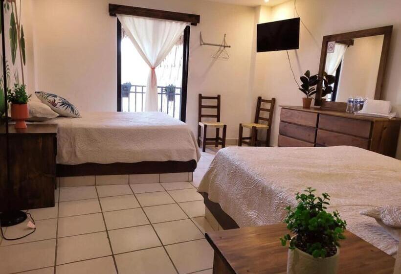 هتل Cafénaranja Xilitla