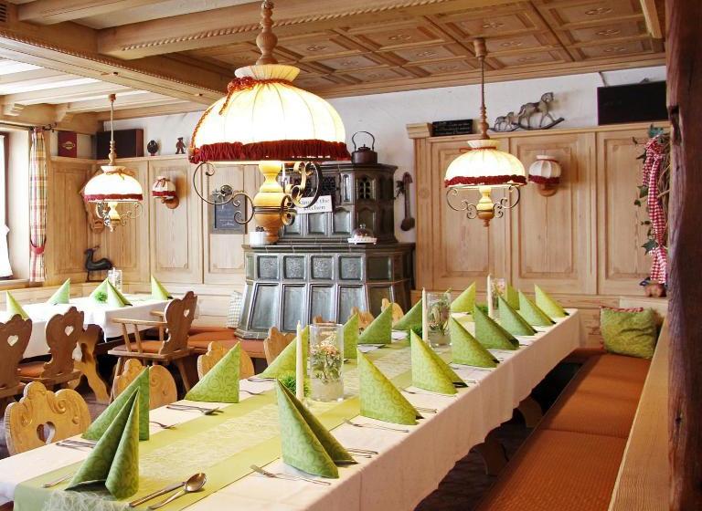 فندق Gasthof Und Pension Zur Sonne