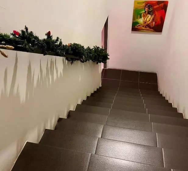 هتل Hostal Rio Piedra