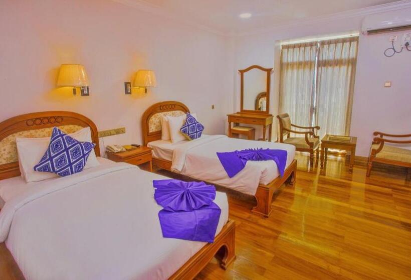 هتل Mandalay Lodge