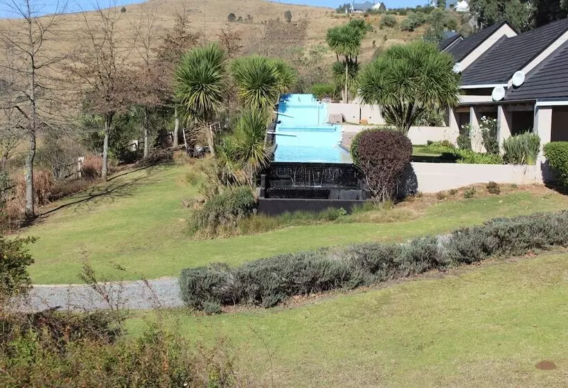 Hotelli Mount Shekinah Country