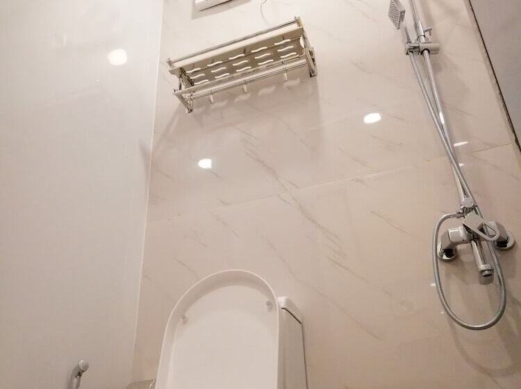 Mansion Hostel Mandalay