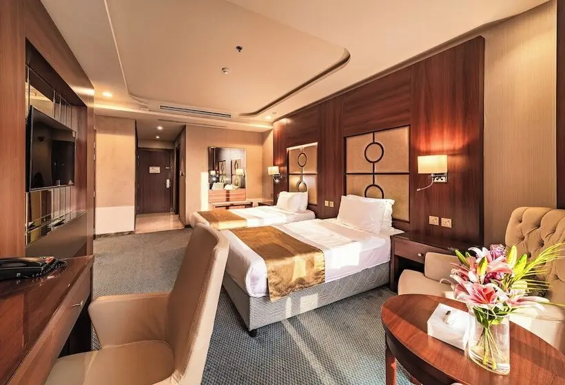 هتل Sunday Red Sea Fountain Alhamra Formerly Vivid Plaza