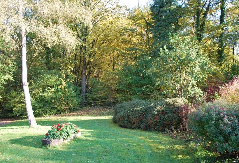 ベッドアンドブレックファースト La Monardière