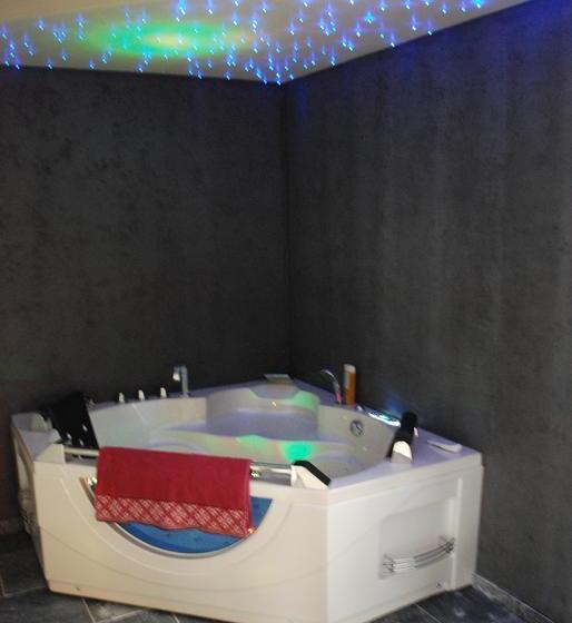 ベッドアンドブレックファースト La Monardière