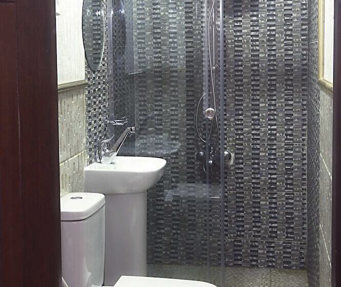 تختخواب و صبحانه Tahrir Plaza Suites   Museum View