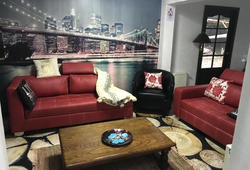 בית מלון כפרי Aysen Austral