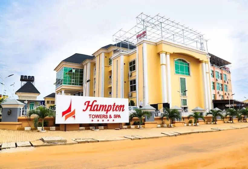 هتل Hampton Towers And Spa