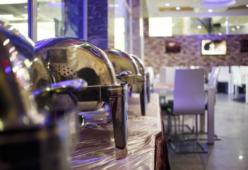 Hotel Hampton Towers And Spa