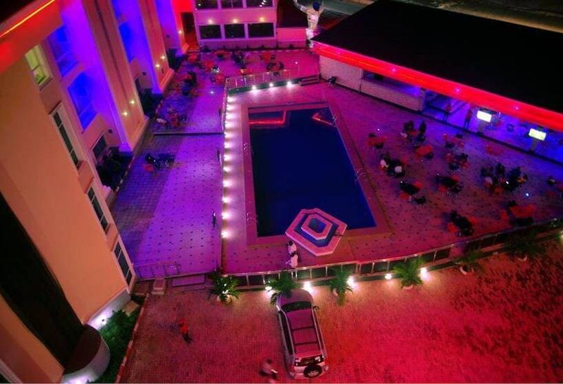 Hotel Hampton Towers And Spa