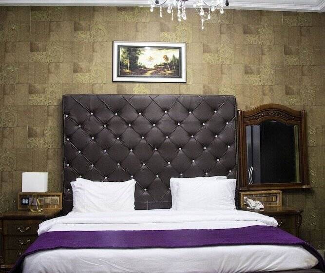 Hotel Hampton Towers And Spa