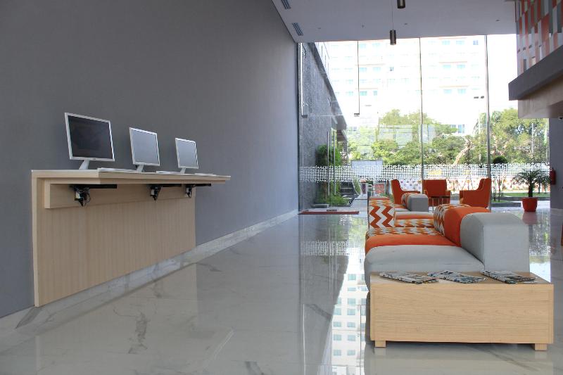 Harris Hotel & Conventions Solo