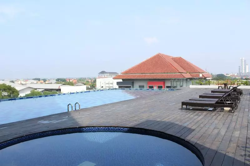 Harris Hotel & Conventions Solo