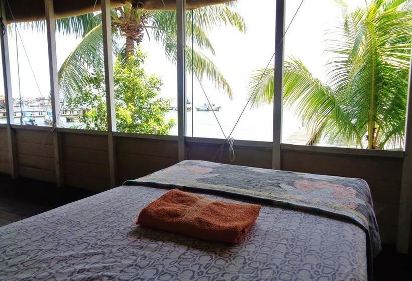 هتل La Casa Rosada