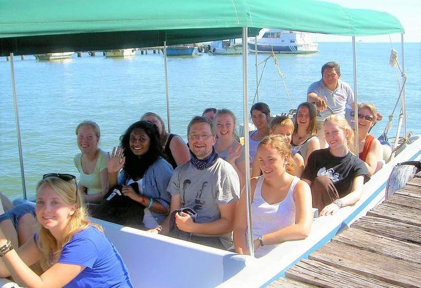 هتل La Casa Rosada