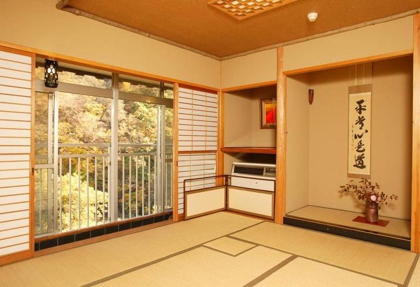 Itoen Hotel Oze Oigami Sanrakuso