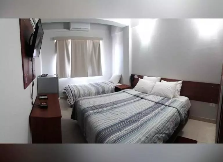 Madame Lynch Hotel Asuncion