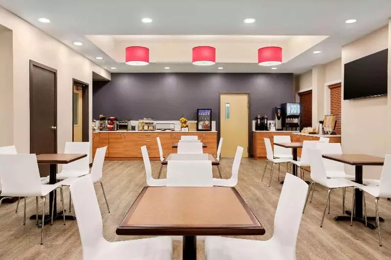 Microtel Inn & Suites By Wyndham Val D Or