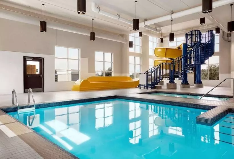 Microtel Inn & Suites By Wyndham Val D Or