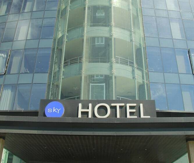 Sky Hotel Baku