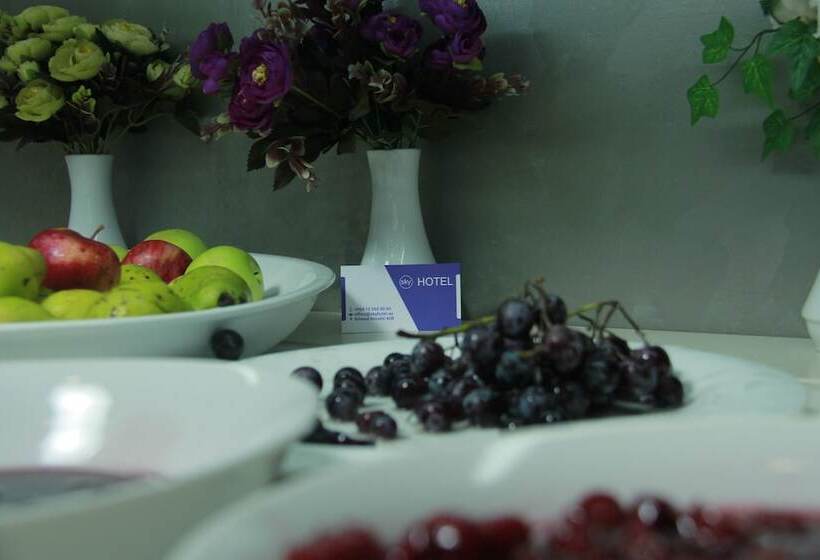 Sky Hotel Baku