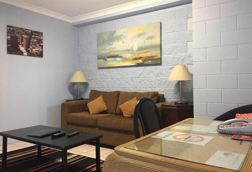 Westside Tavern And Motel