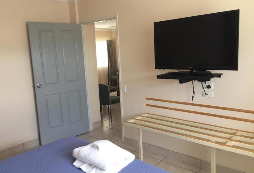 Westside Tavern And Motel