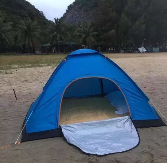 هاستل Catba Beach House