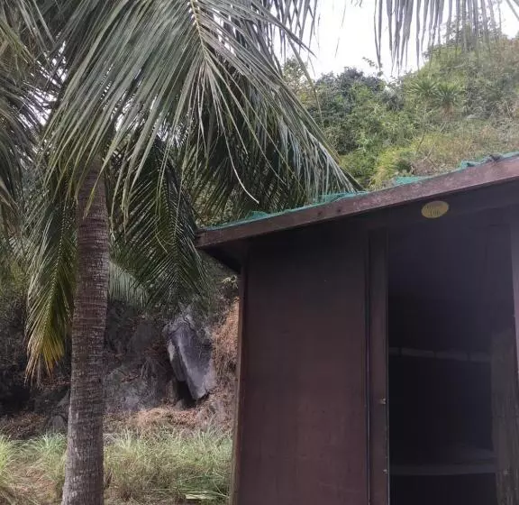 هاستل Catba Beach House