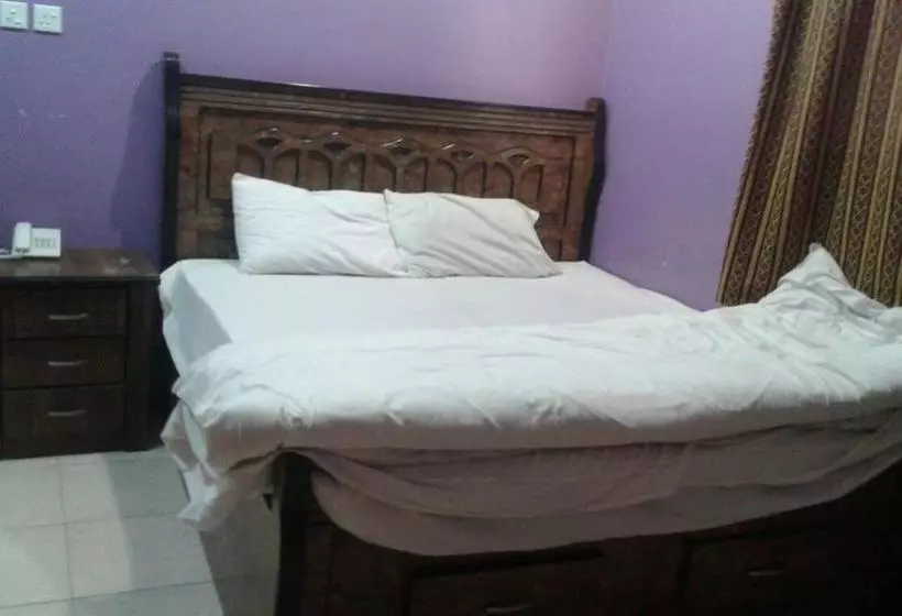 Hotelli Al Beagy Furnished Units