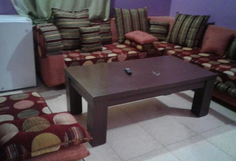 בית מלון כפרי Al Beagy Furnished Units