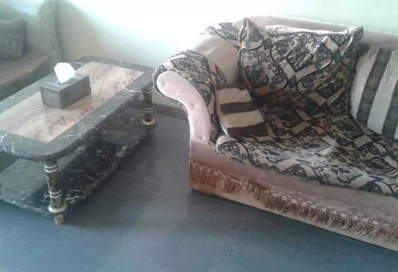 Hotelli Al Beagy Furnished Units