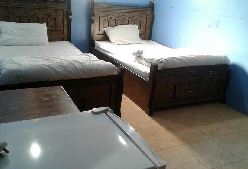בית מלון כפרי Al Beagy Furnished Units