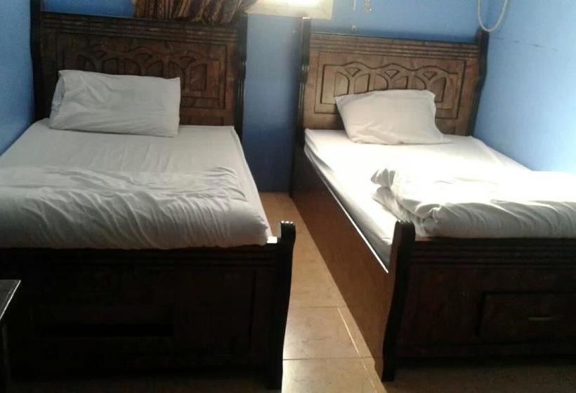 בית מלון כפרי Al Beagy Furnished Units